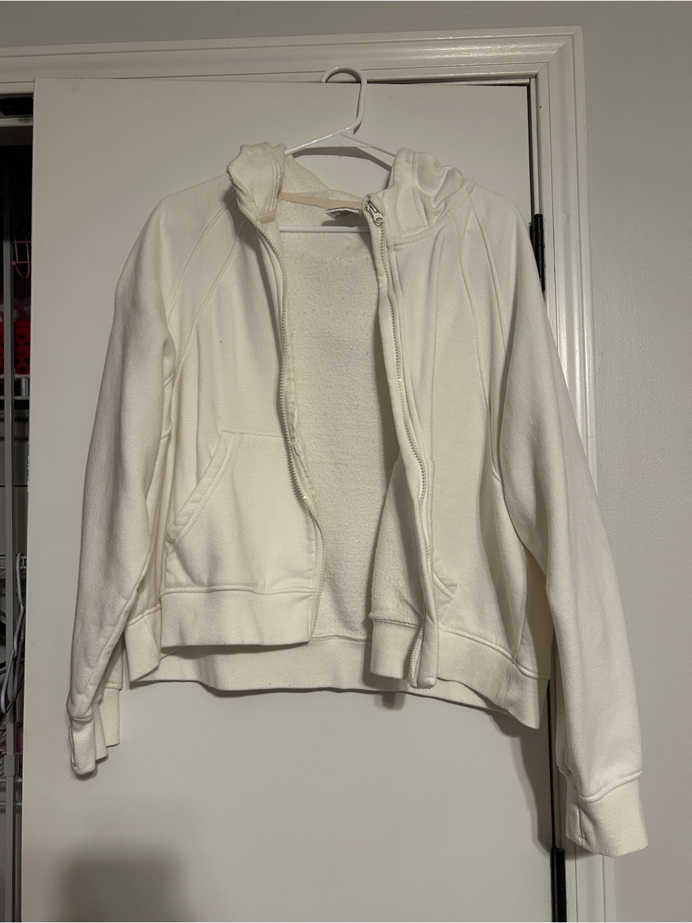 Crane Women’s Creamy White Hooded Zip-Up Fleece Jacket
